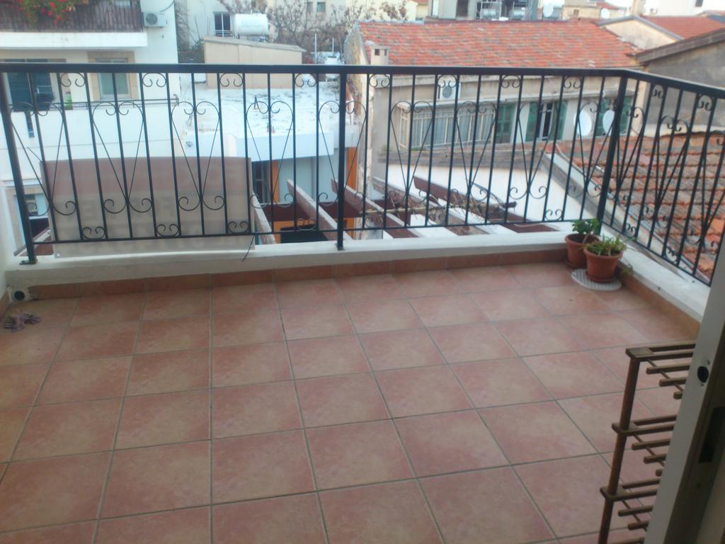 Carisa Olympic Court Apartment Larnaca Chambre photo